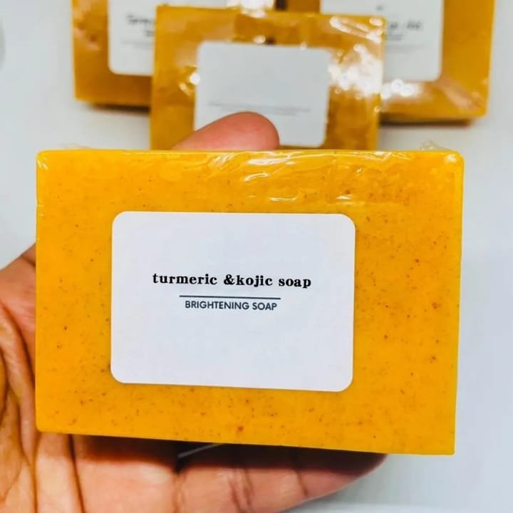 Turmeric & Kojic Acid Brightening Bar Soap (100g)